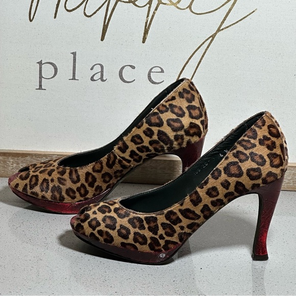 DONALD J PLINER COUTURE TIFF Leopard Calf Hair Peep Toe Pumps Heels 6M - Picture 5 of 12